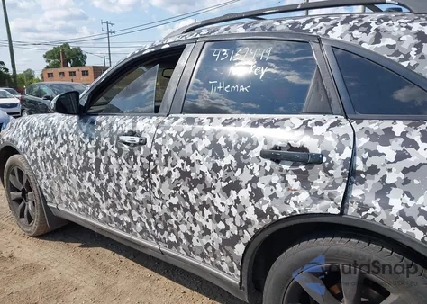 2005 Infiniti Fx35 z USA, uszkodzony, nr VIN JNRAS08W45X201941